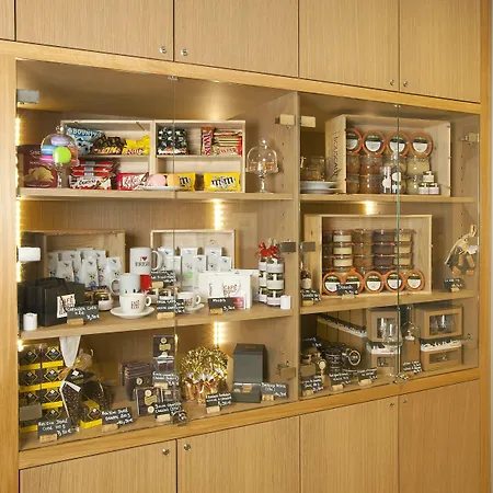 Residhome מלון דירות