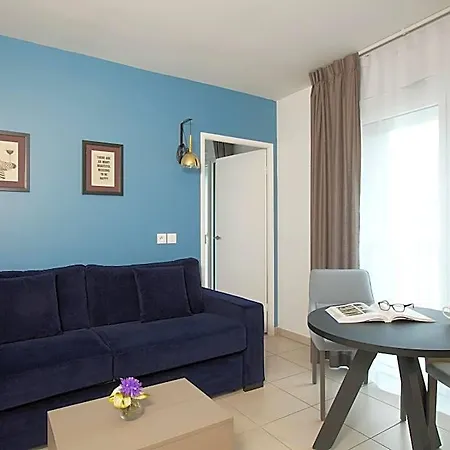 מלון דירות Residhome