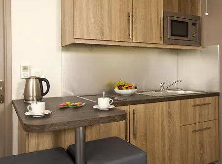 Apartmanhotel Residhome 3*